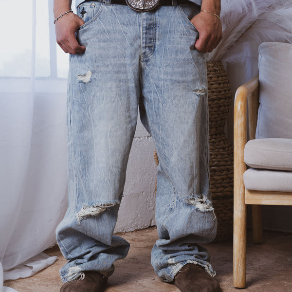 Thrashed Baggy Denim